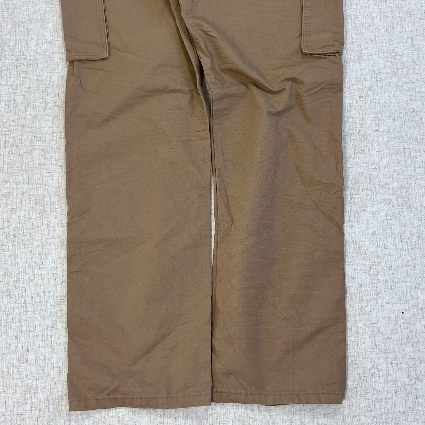 Thrifted – Jean Carpenter Café Claro Wrangler Talla 34x34 USA (CL 48) | Cintura 46 cm | Largo 114 cm | Talón 24 cm