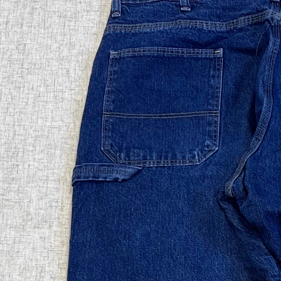 Thrifted – Jean Carpenter Azul Denim Wrangler Talla 36x30 USA (CL 50–52) | Cintura 47 cm | Largo 100 cm | Talón 23 cm