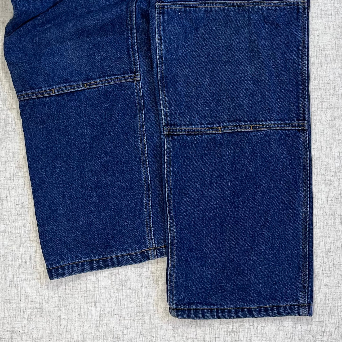 Thrifted – Jean Carpenter Azul Denim Northeast Talla 38x32 USA (CL 52–54) | Cintura 48 cm | Largo 108 cm | Talón 24 cm