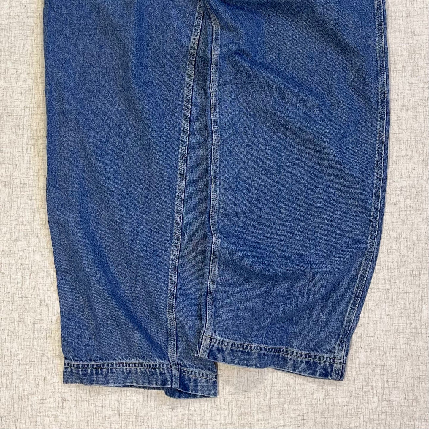 Thrifted – Jean Carpenter Denim Old Navy Talla 38x34 USA (CL 52–54) | Cintura 48 cm | Largo 115 cm | Talón 25 cm