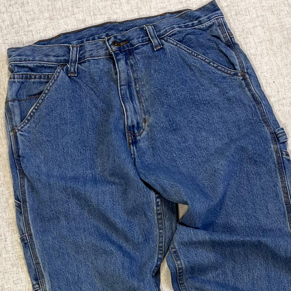 Thrifted – Jean Carpenter Denim Faded Glory Talla 30x32 USA (CL 44–46) | Cintura 42 cm | Largo 111 cm | Talón 24 cm