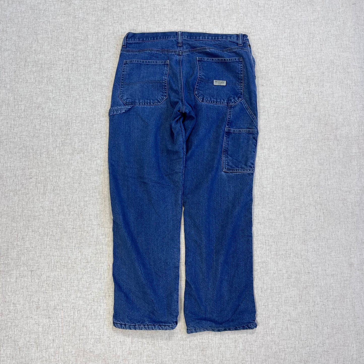 Thrifted – Jean Carpenter Forrado Wrangler Talla 32x32 USA (CL 46–48) | Cintura 42 cm | Largo 105 cm | Talón 24 cm