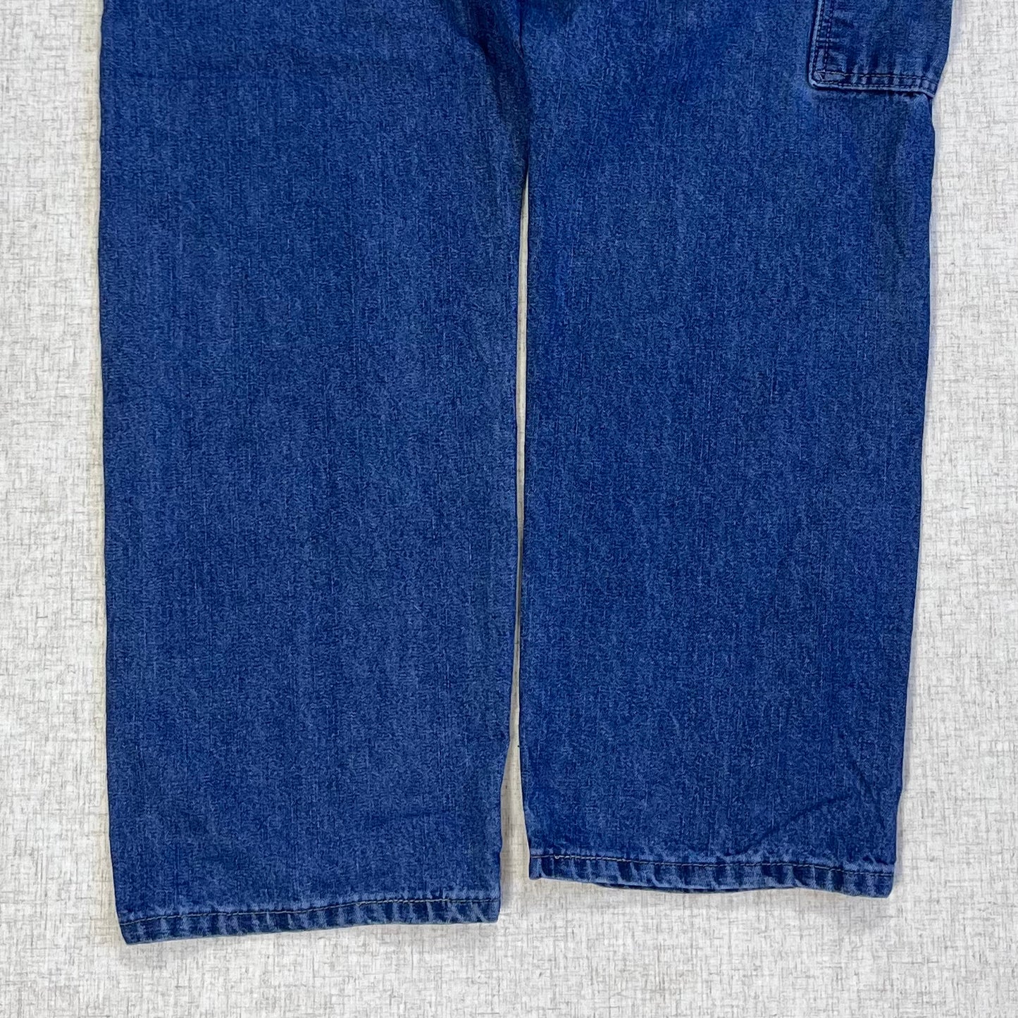 Thrifted – Jean Carpenter Clásico Wrangler Talla 36x30 USA (CL 50–52) | Cintura 46 cm | Largo 105 cm | Talón 24 cm