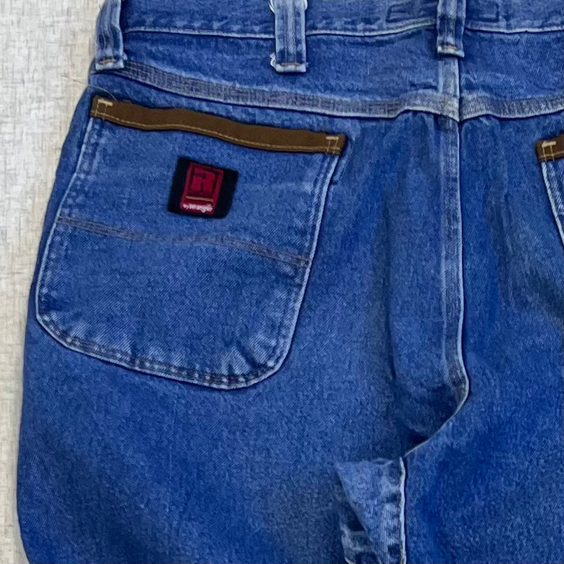 Thrifted – Jean Carpenter Denim Wrangler Riggs Talla 38x32 USA (CL 52–54) | Cintura 48 cm | Largo 109 cm | Talón 23 cm
