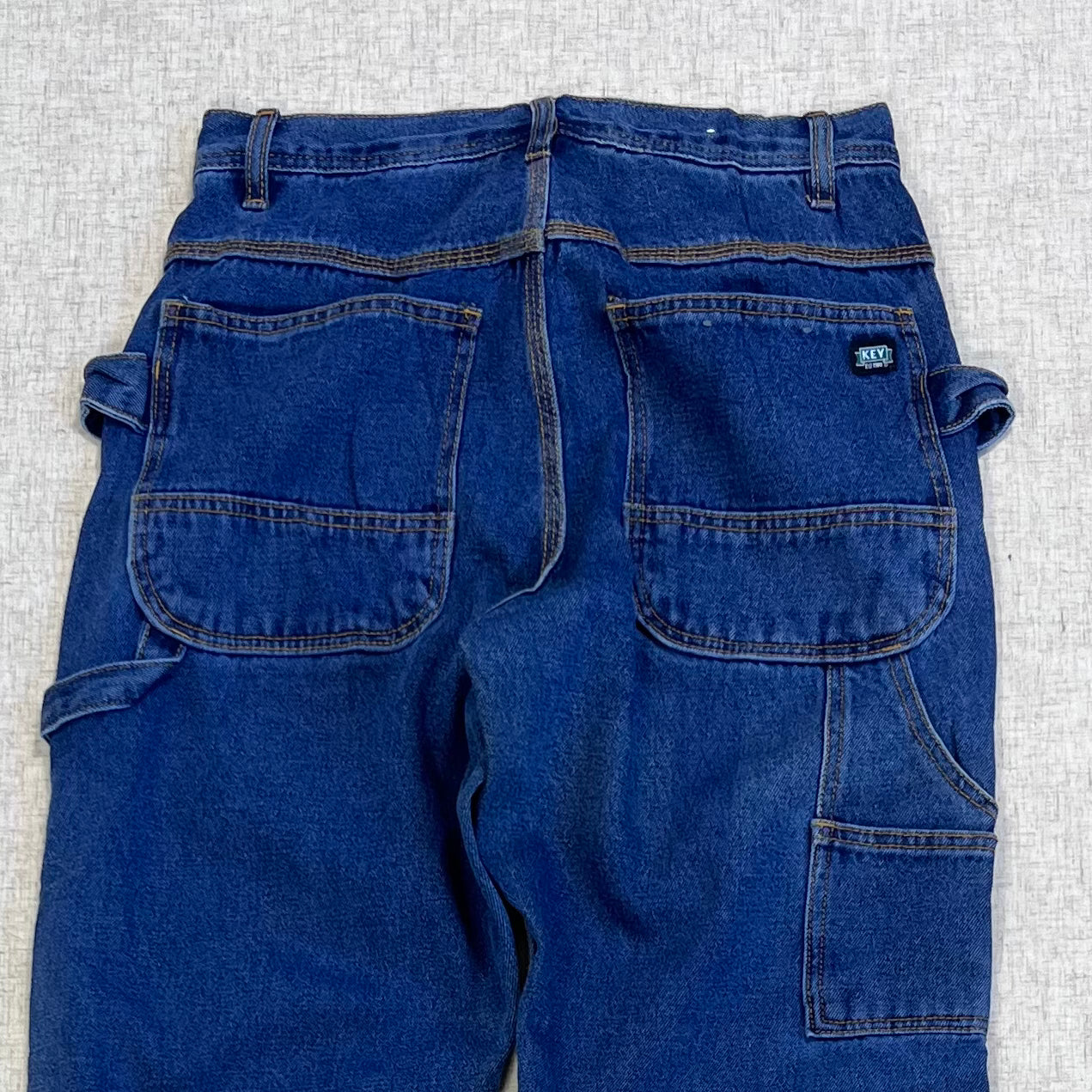 Thrifted – Jean Carpenter Denim Key Talla 32x36 USA (CL 46–48) | Cintura 39 cm | Largo 121 cm | Talón 22 cm