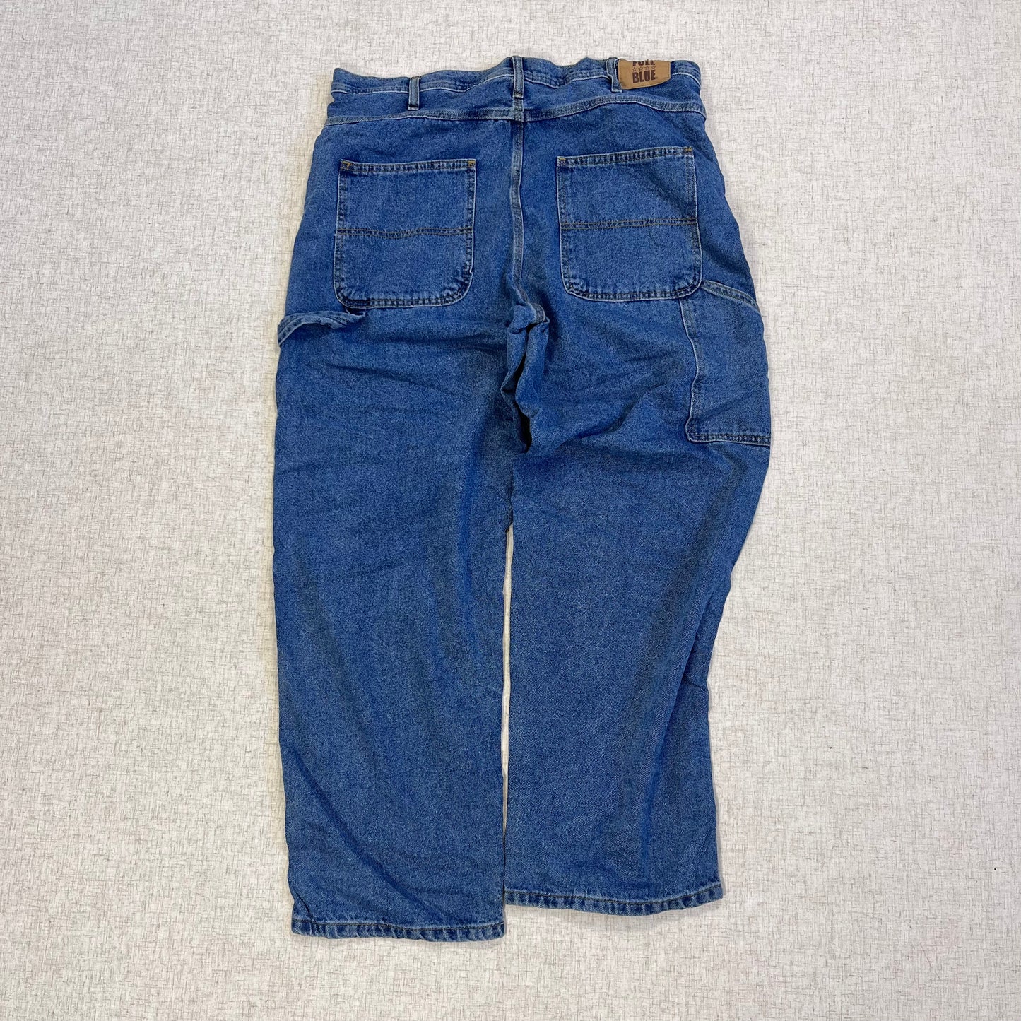 Thrifted – Jean Carpenter Denim Full Blue Talla 38x32 USA (CL 52–54) | Cintura 50 cm | Largo 115 cm | Talón 23 cm